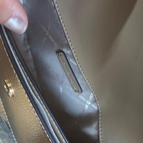 Michael Kors Jet Set Travel Small Metallic Leather Crossbody - Picture 3 of 5